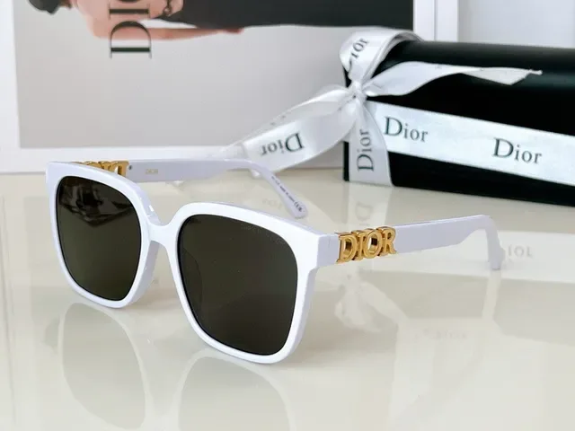 Dior Square Oversized Tortoiseshell Sunglasses 7