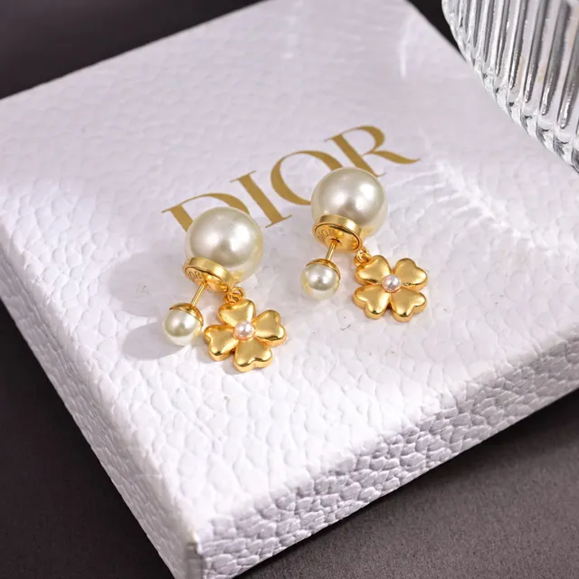 Dior Tribales Gold-Tone and White Pearl Flower Earrings 5