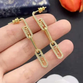 Dior Tribales सोने की पारदर्शी Logo-Link Chain Pavé Crystal Border ईयरिंग्स