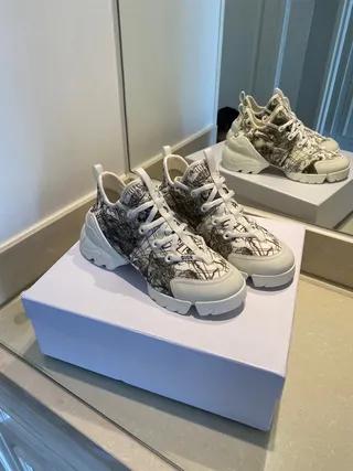 Dior White Multicolor High-Top Printed Monochrome Upper Chunky Sneakers 1