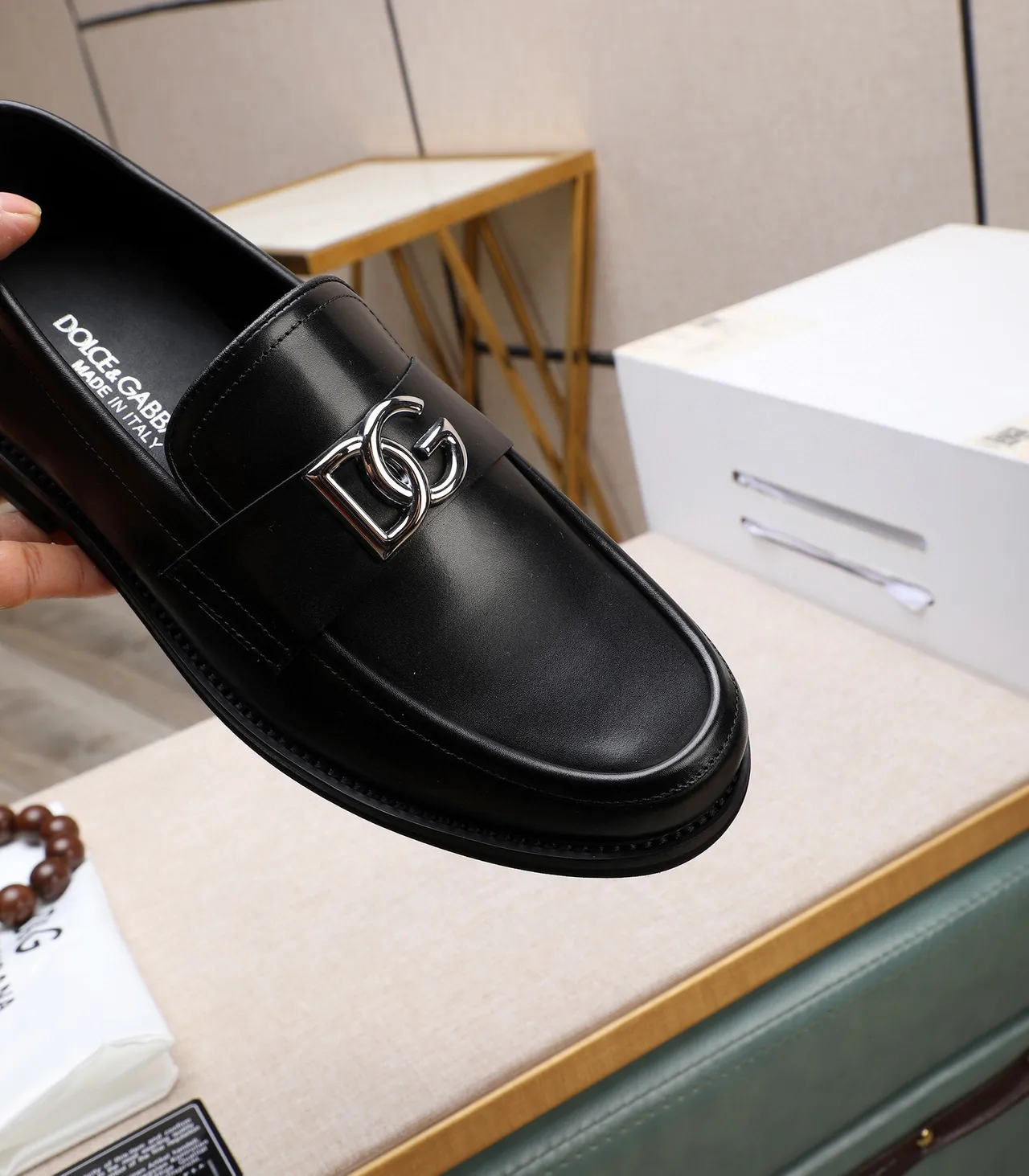 Dolce & Gabbana Noir Argent Cuir Poli Métal DG Boucle Sangle Mocassin 7