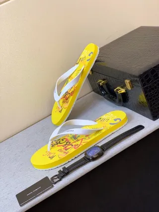 Dolce & Gabbana Pantoufles à Impressions Graphiques Jaunes 6