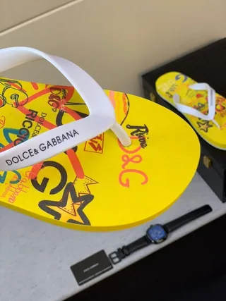 Dolce & Gabbana Pantoufles à Impressions Graphiques Jaunes 9