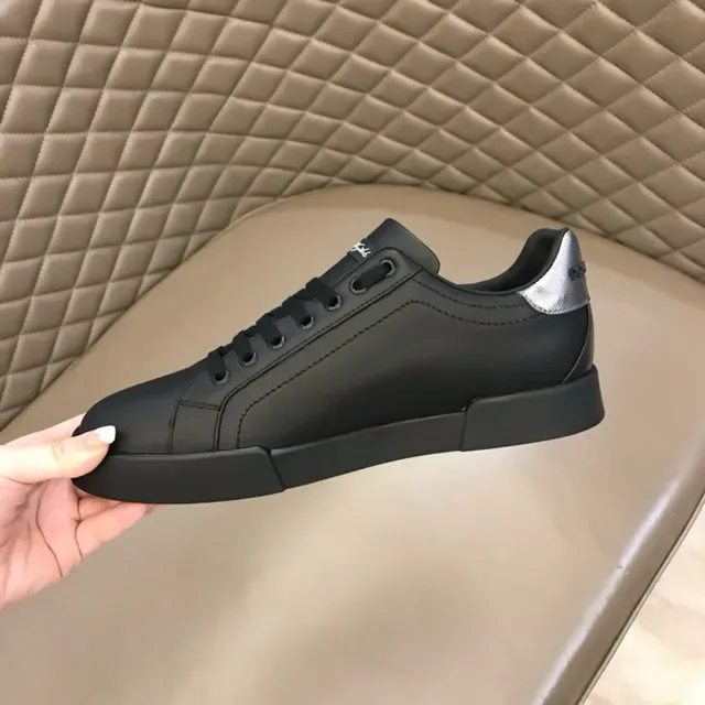 Dolce & Gabbana Portofino baskets lifestyle noir et argent 4