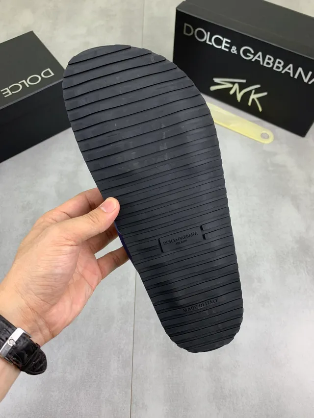 Dolce & Gabbana Portofino Bleu cuir grainé DG Logo chaussons 2