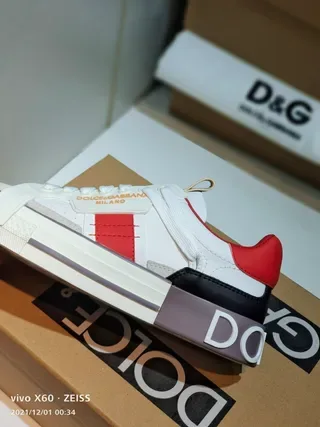 Dolce & Gabbana Portofino Blanc Rouge Semelle intermédiaire multicouche Détail de lanière latérale Chaussures lifestyle 3