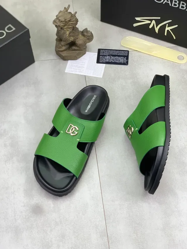 Dolce & Gabbana Sandálias Slide de Couro Verde DG Logo 5