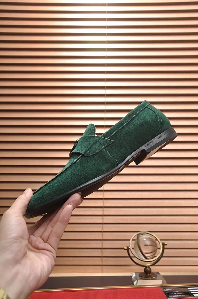 Dolce & Gabbana Portofino Mocassins en Daim Vert 6