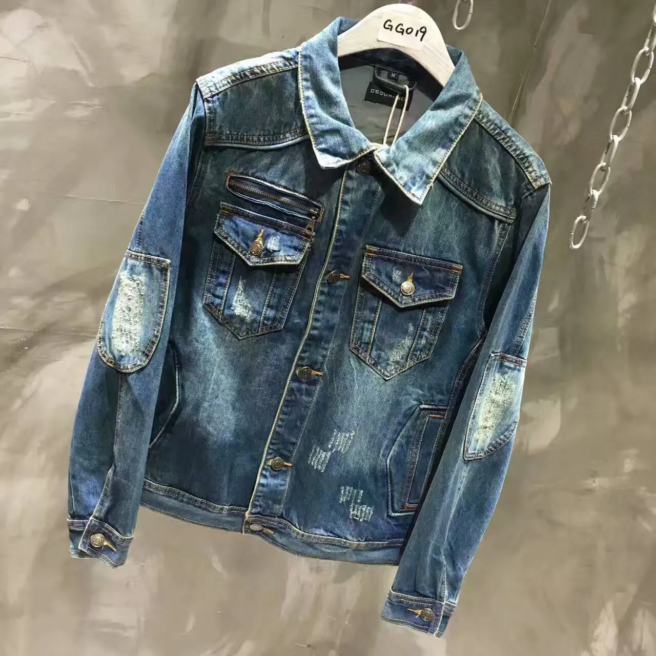 DSQUARED2 Veste en jean avec patches aux coudes et aspect usé 9