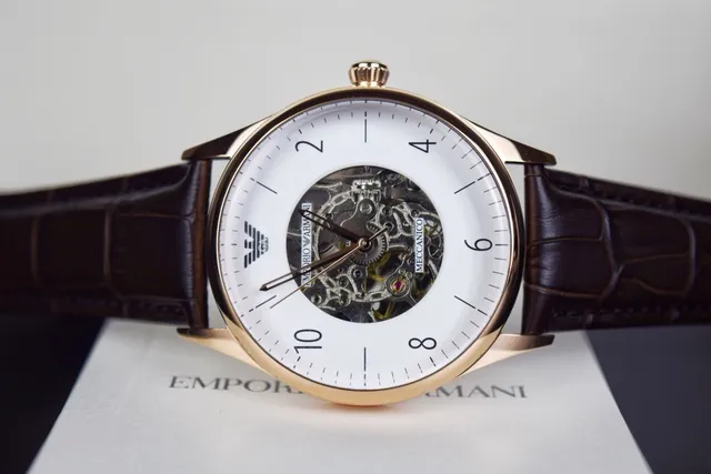 Emporio Armani Meccanico Open-Heart Montre Mécanique 4