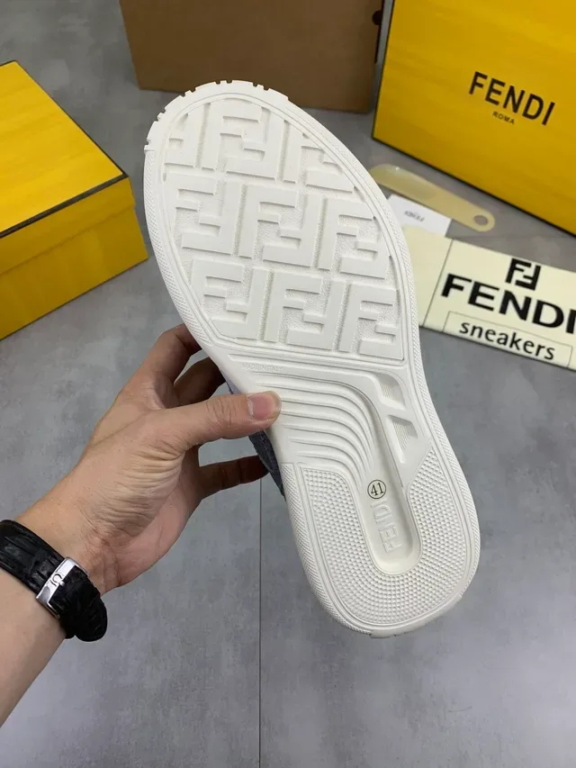 Fendi Tênis Azul Cinza Denim-Suede Patchwork Sola De Plataforma Grossa Estilo Lifestyle 3