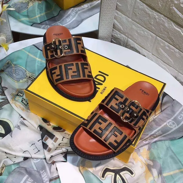Fendi FF Buckle Slide بني أسود حزام مزدوج صندل كاجوال 3
