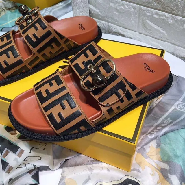 Fendi FF Buckle Slide بني أسود حزام مزدوج صندل كاجوال 5