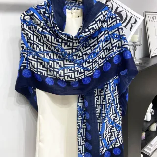 Fendi FF 链条印花长丝巾