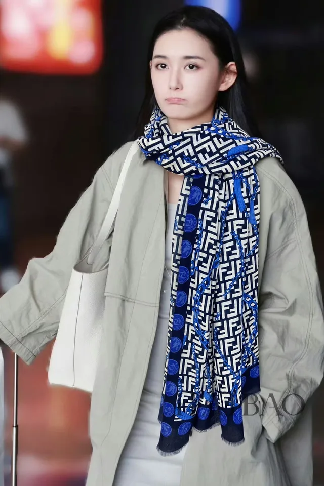 Fendi FF Chain Print Long Silk Scarf 2