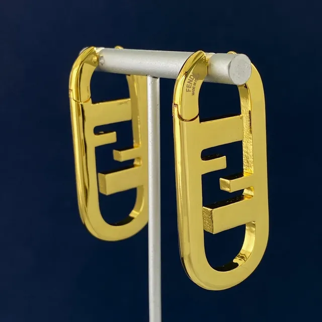 Fendi FF Logo حلق ذهبي oversized مصقول أقراط 3