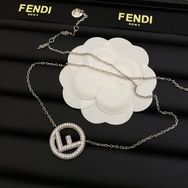 Collier pendentif Fendi FF Logo Pavé Crystal 3