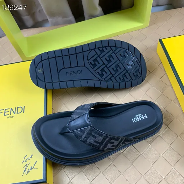 فيندي FF Monogram منصة أسود حزام جاكار كعب سميك نعال 5