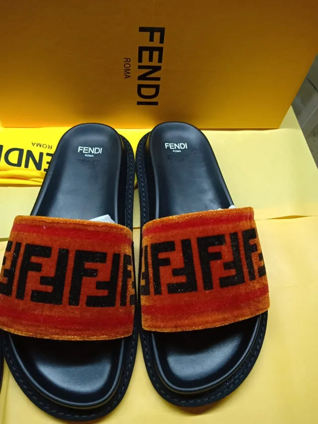 Fendi FF Slide Orange Noir Velours Sangle Logo Repeat chaussons 3