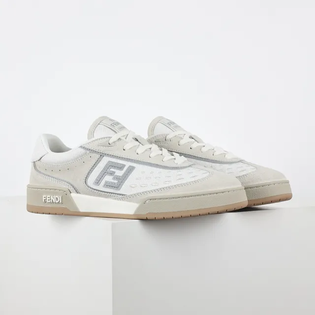 Fendi Estilo de vida Zapatilla Beige Gris Low-Top Perforado Ante Malla Parte Superior Estilo de vida Zapatilla 3