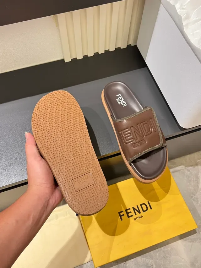 Fendi Multicolor Molded Rubber Embossed Logo Strap Slippers 4
