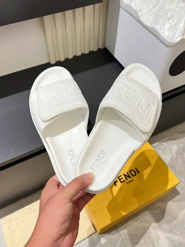 Fendi Multicolor Molded Rubber Embossed Logo Strap Slippers 20