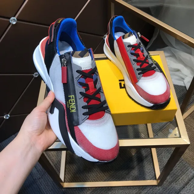 Fendi Zapatillas blancas con suela roja asimétrica con cierre de cremallera chunky 7