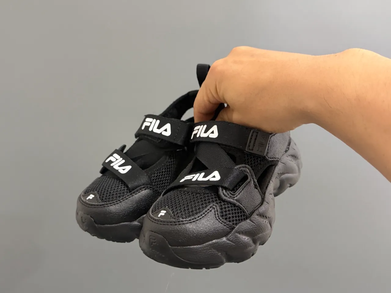 Fila Beige Black Chunky Sole Mesh-and-Synthetic Upper Casual Sandals 11
