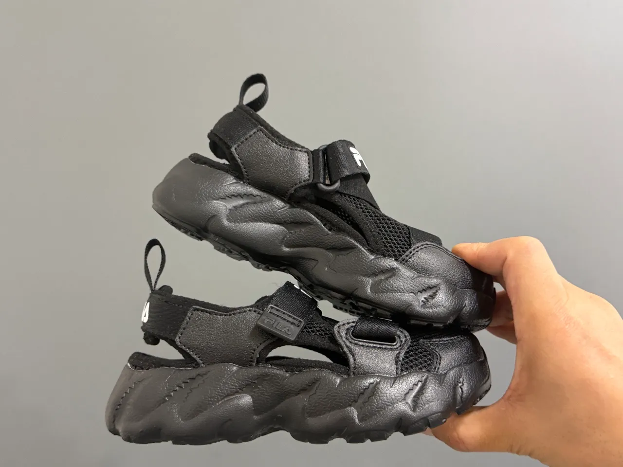 Fila Beige Black Chunky Sole Mesh-and-Synthetic Upper Casual Sandals 13