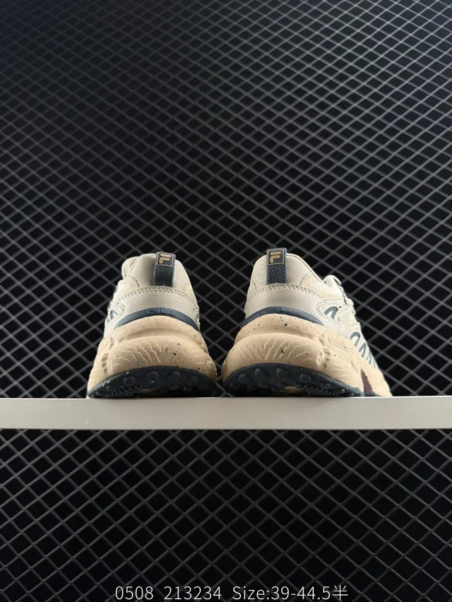 Fila Fusion BIANCO Beige and Navy Chunky Sneakers 5