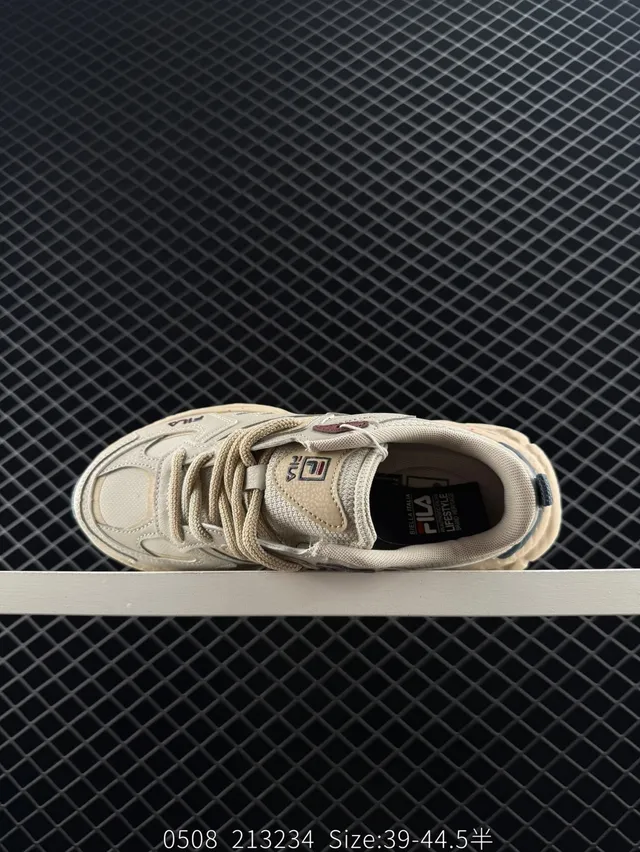 Fila Fusion BIANCO Beige and Navy Chunky Sneakers 6