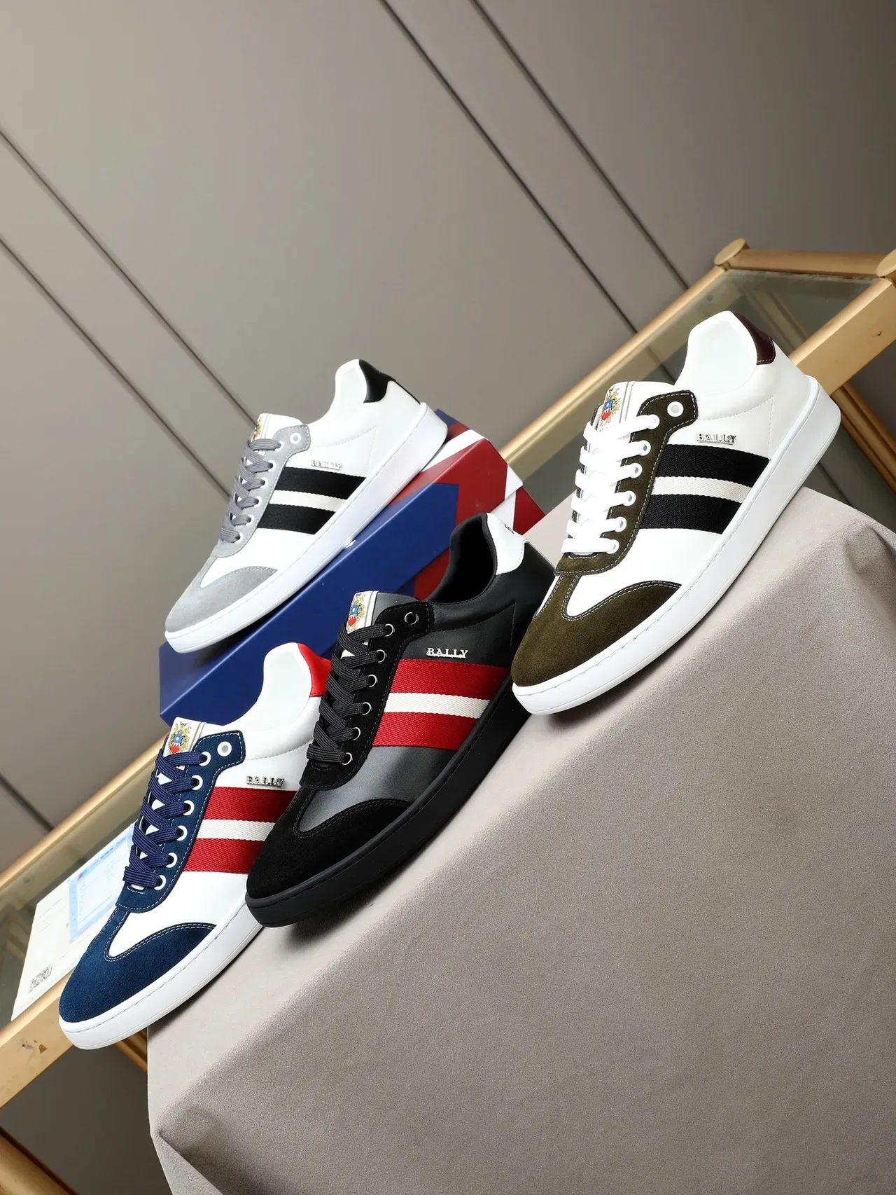 Bally Classic Stripe White Black Gray Lifestyle Sneakers 2