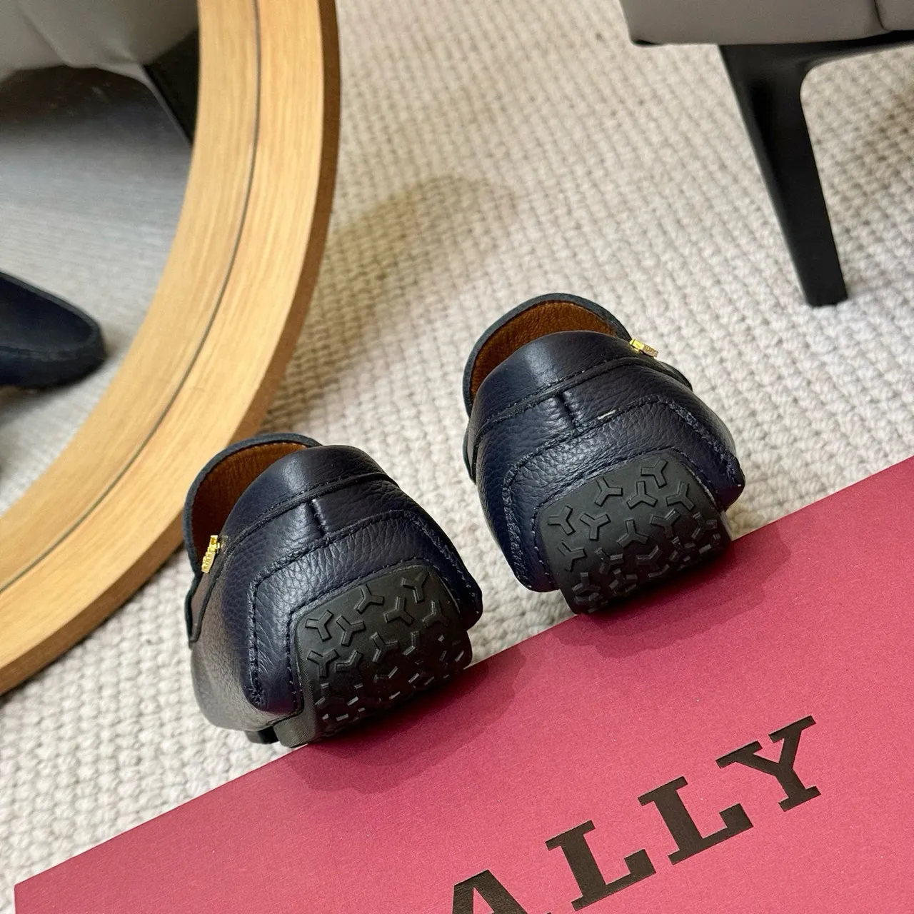 Bally Horsebit Loafer Bleu marine Cuir grainé Boucle dorée Loafers 9