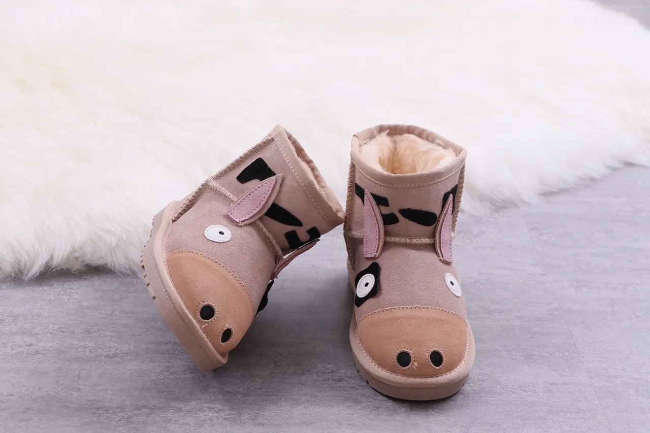 Beige Brown Animal-Face Appliqué Plush-Lined Interior Snow Boots 7