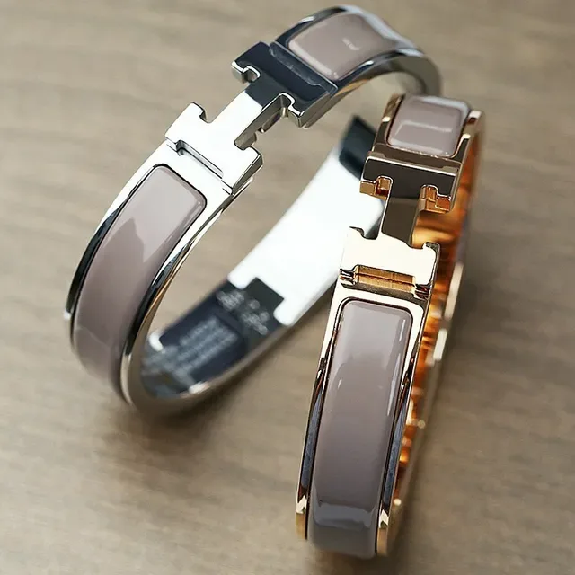 Beige Gold H-Shaped Clasp Ceramic Inlay Bracelet 4