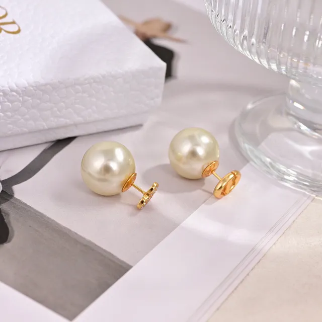 Beige Gold Pearl-Stud Metal Earrings 4