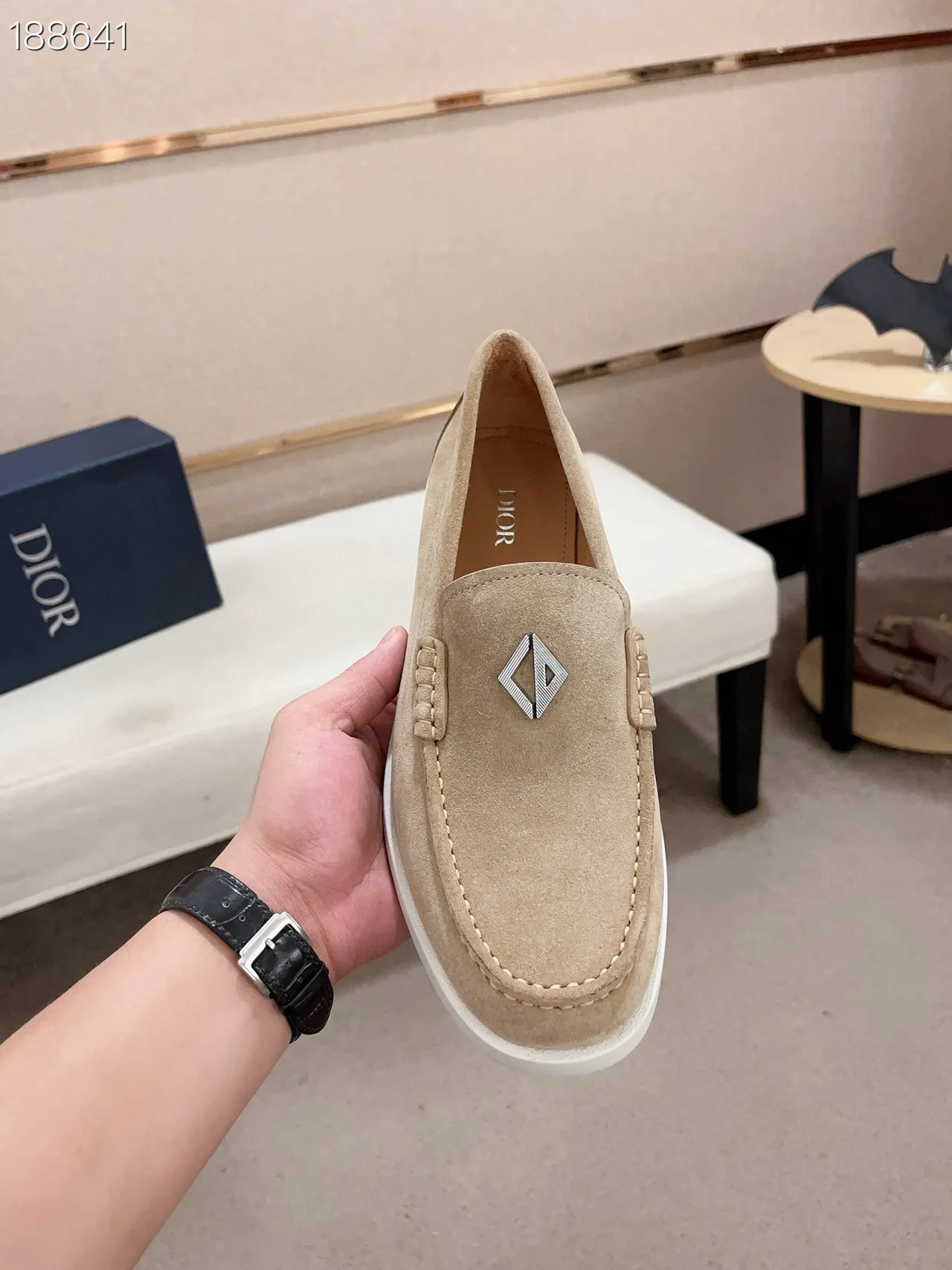 Beige White Suede Upper Moc-Toe Stitching Loafer 4