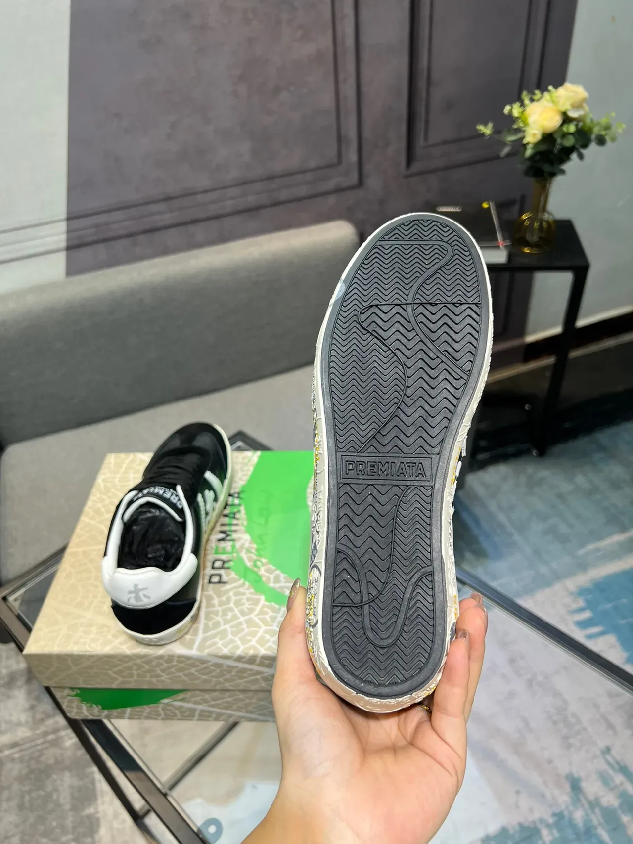 Black and White Graphic-Print Lifestyle Sneaker 6
