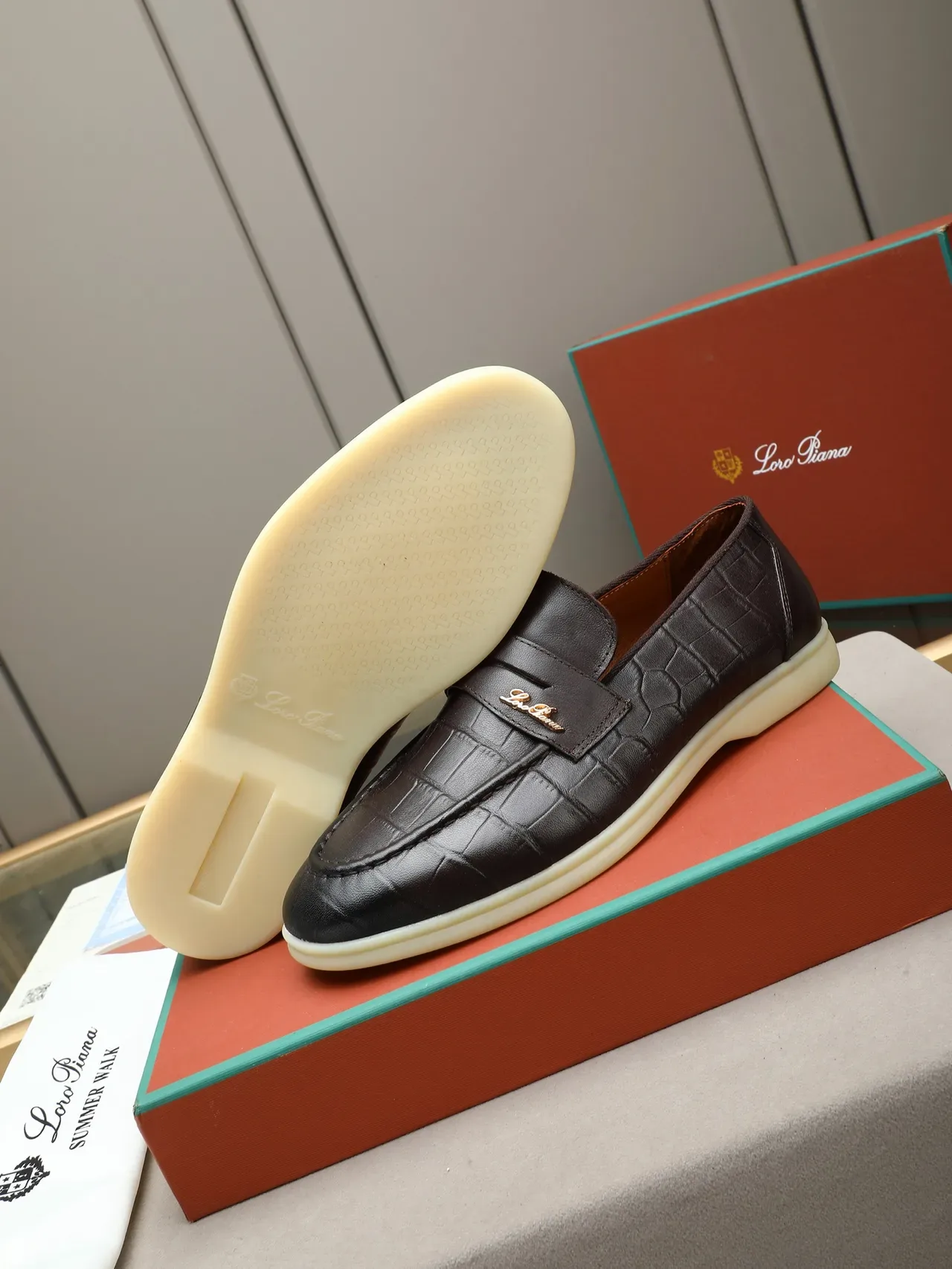 Black Beige Croc-Embossed Leather Penny Strap Loafer 5