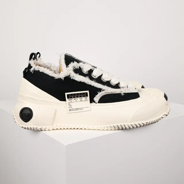 Black Beige Deconstructed Canvas Frayed Edge Detailing Sneakers 3
