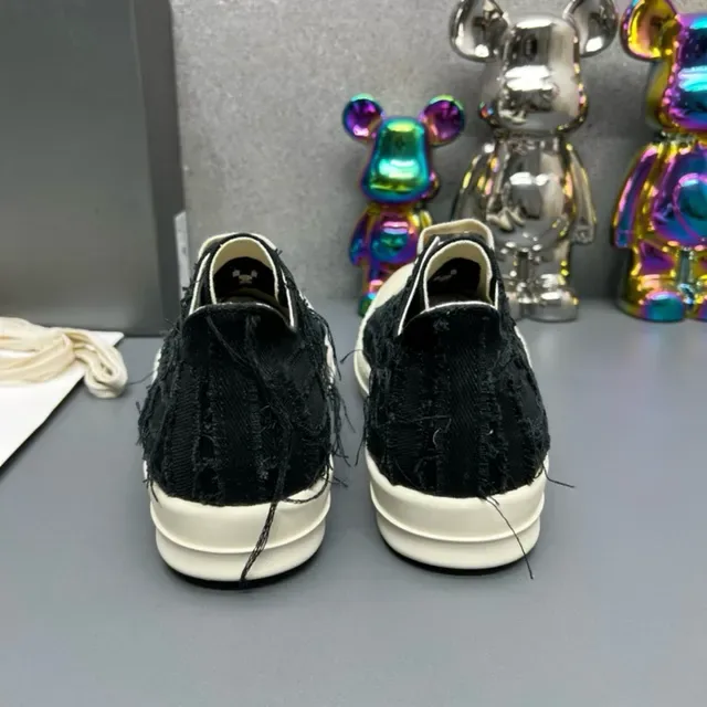 Black Beige Distressed Canvas Contrast Off-White Toe Cap Lifestyle Sneakers 9