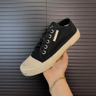 Black Beige Low-Top Upper Canvas Shoes
