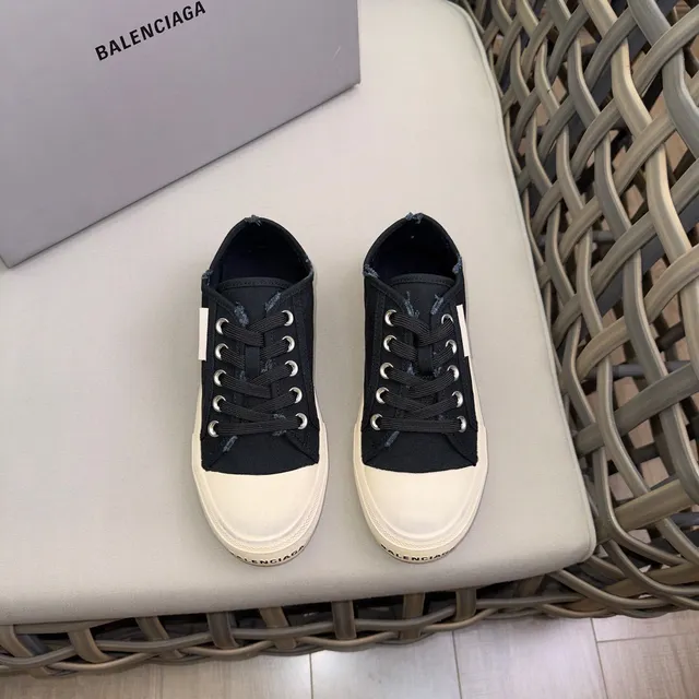 Black Beige Low-Top Upper Canvas Shoes 2