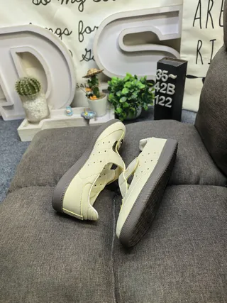 Black Beige T-Strap Studded Mary Jane Shoes 16