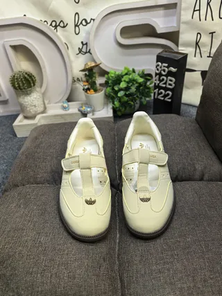 Black Beige T-Strap Studded Mary Jane Shoes 20
