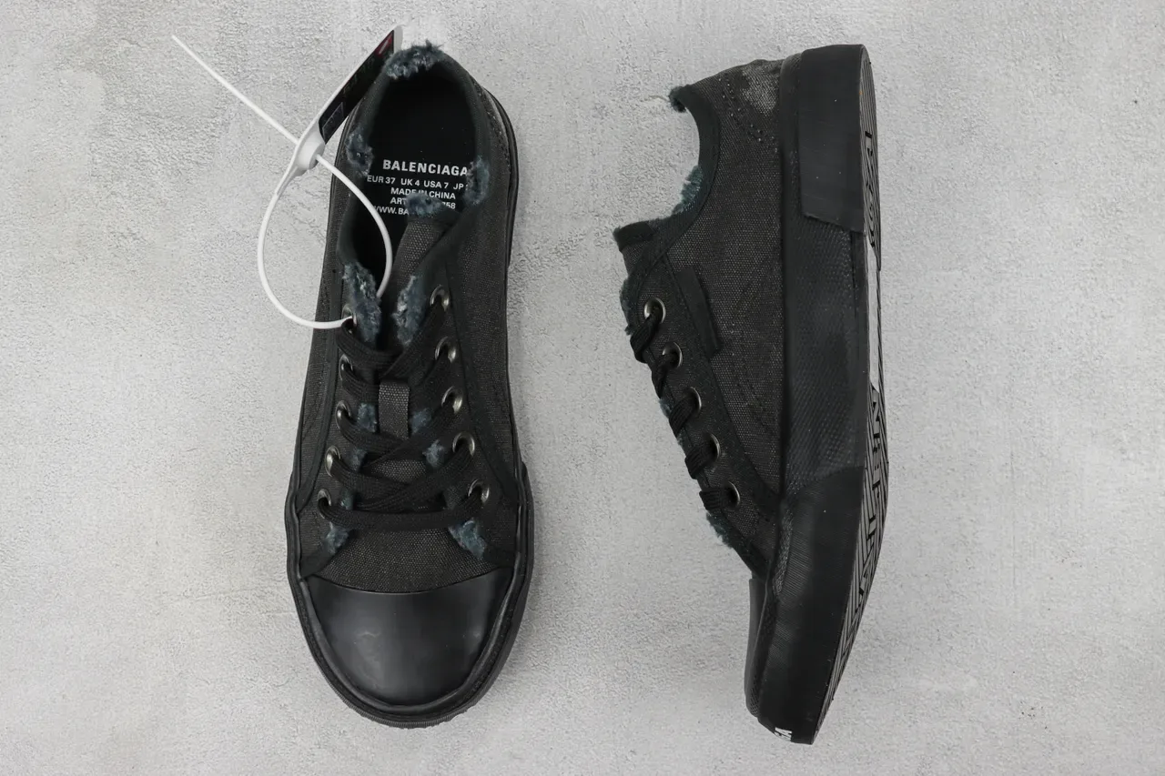 Black Blue Canvas Upper Frayed Collar Lining Sneakers 3