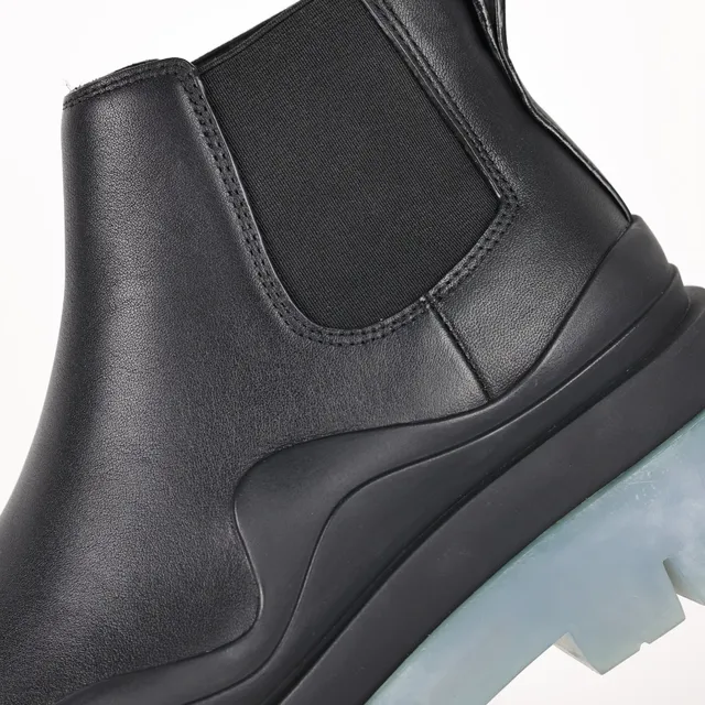 Black Blue Smooth Upper Elastic Side Panels Chelsea Boots 6