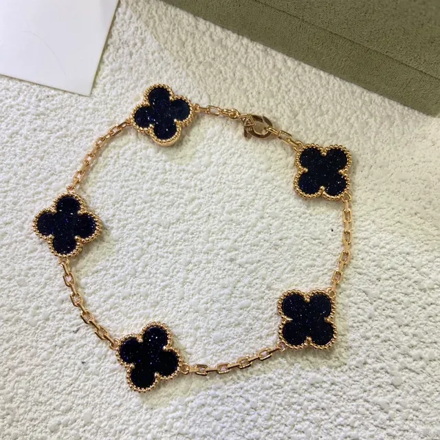 Black Gold Clover-Shaped Charms Glittery Dark Stone Inlay Bracelet 4