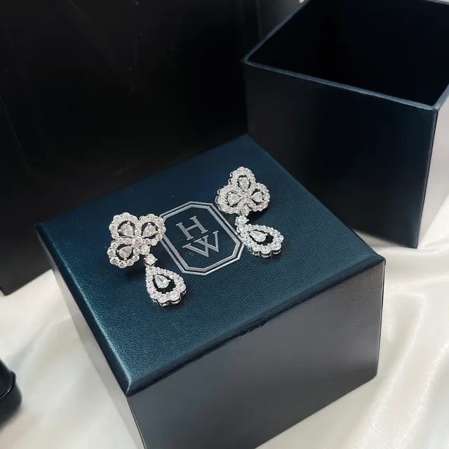Black Gold Floral-Motif Drop Teardrop Pendant Earrings 8