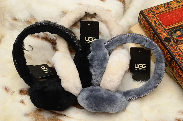 Boné com faixa preto e dourada fluffy faux fur glitter-accented 2